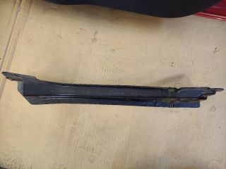 bontott OPEL AGILA Jobb Lökhárító Tartó Nyúlványvég