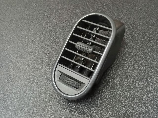 bontott OPEL AGILA Jobb Szellőző