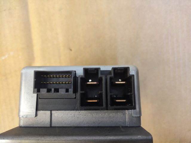 bontott OPEL AGILA Kormánymű Elektronika