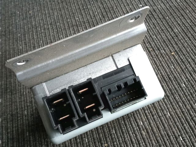 bontott OPEL AGILA Kormánymű Elektronika