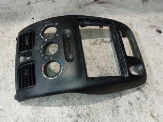 bontott OPEL AGILA Középkonzol Keret