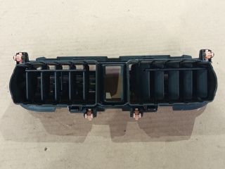 bontott OPEL AGILA Középső Szellőző