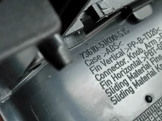 bontott OPEL AGILA Középső Szellőző