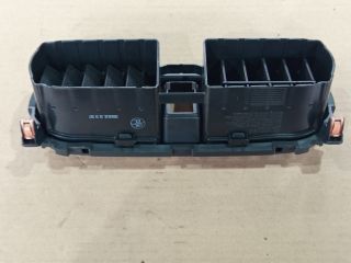 bontott OPEL AGILA Középső Szellőző