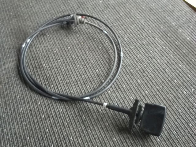 bontott OPEL AGILA Motorháztető Nyitó Bowden