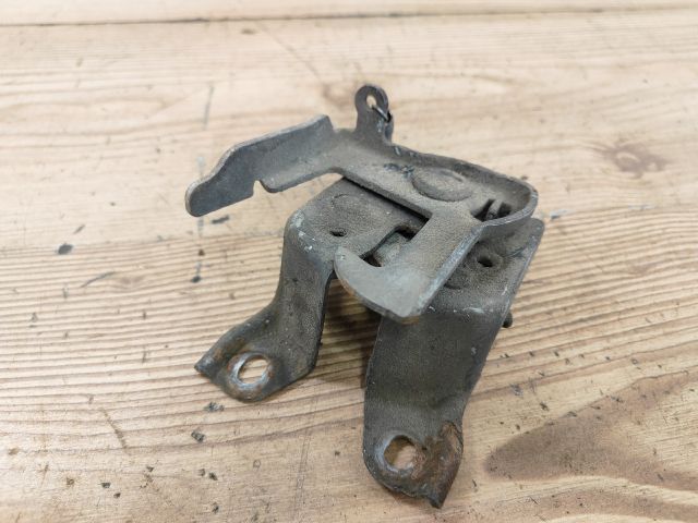 bontott OPEL AGILA Motorháztető Zárszerkezet