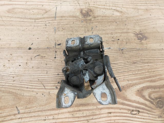 bontott OPEL AGILA Motorháztető Zárszerkezet