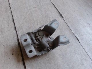 bontott OPEL AGILA Motorháztető Zárszerkezet