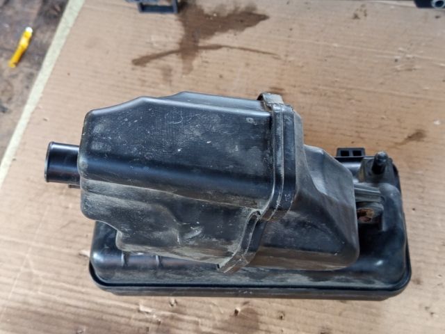 bontott OPEL AGILA Szívás Zaj Csökkentő Doboz