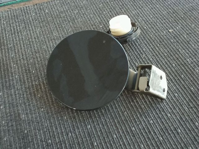 bontott OPEL AGILA Tankajtó