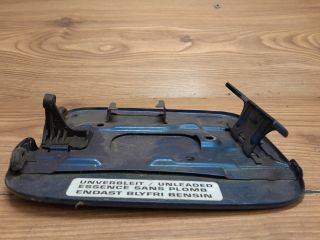 bontott OPEL AGILA Tankajtó