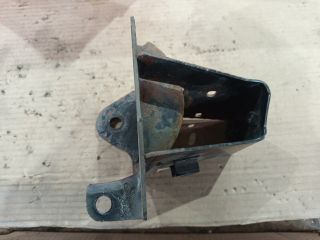 bontott OPEL AGILA Tartó Bak