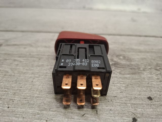 bontott OPEL AGILA Vészvillogó Kapcsoló