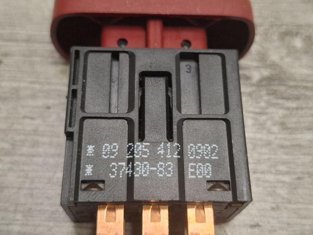 bontott OPEL AGILA Vészvillogó Kapcsoló