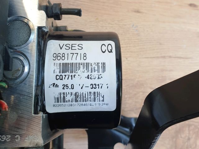 bontott OPEL ANTARA ABS Kocka