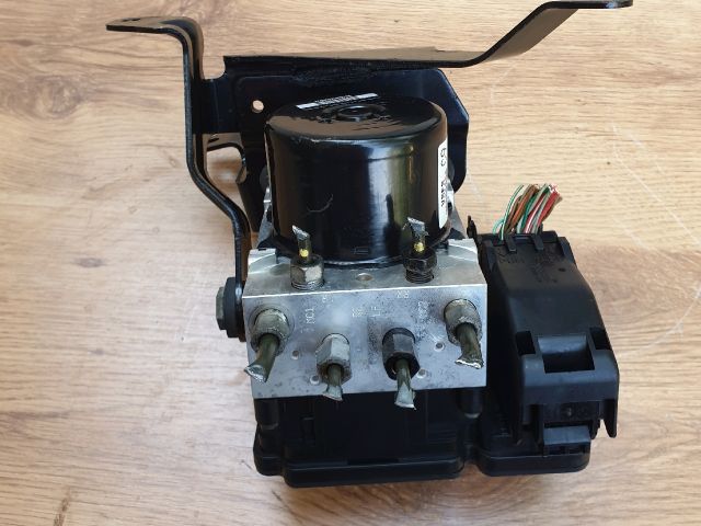 bontott OPEL ANTARA ABS Kocka