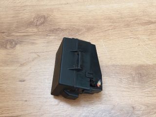 bontott OPEL ANTARA Biztosítéktábla Motortér