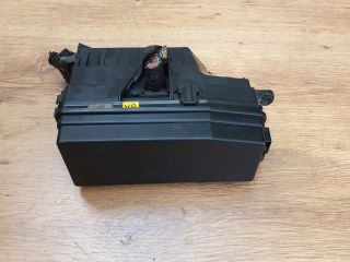 bontott OPEL ANTARA Biztosítéktábla Motortér