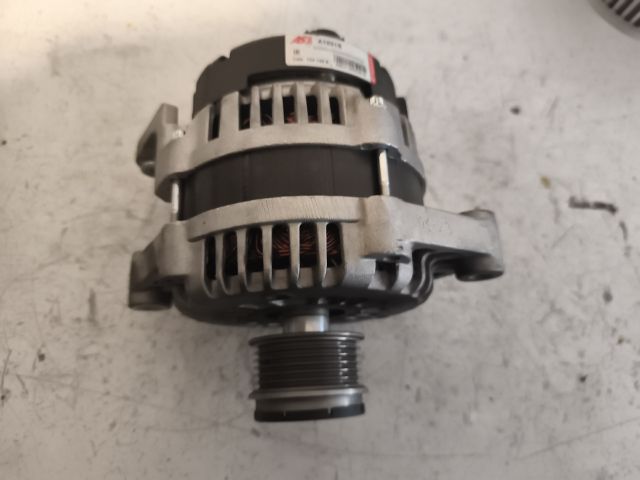 bontott OPEL ANTARA Generátor