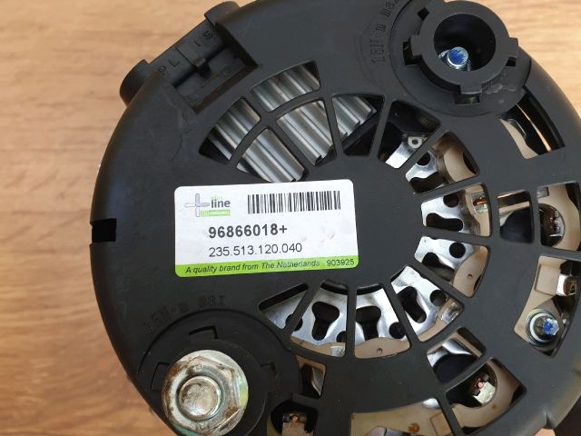 bontott OPEL ANTARA Generátor