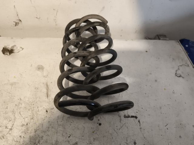 bontott OPEL ANTARA Hátsó Rugó