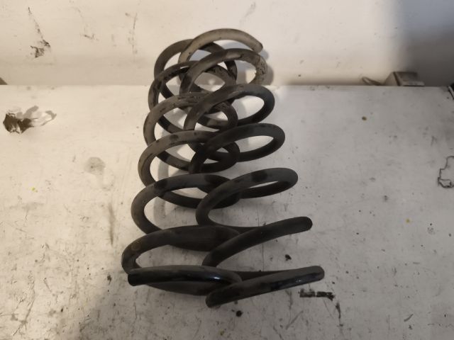 bontott OPEL ANTARA Hátsó Rugó