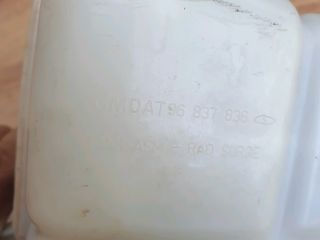 bontott OPEL ANTARA Kiegyenlítő Tartály