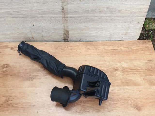 bontott OPEL ANTARA Légszűrő Ház