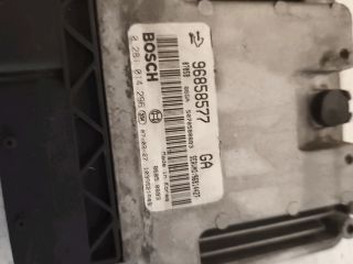 bontott OPEL ANTARA Motorvezérlő