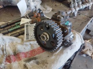 bontott OPEL ANTARA Nagynyomású Szivattyú