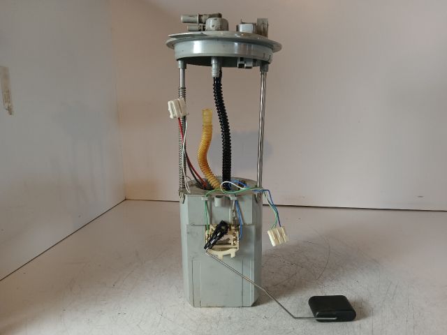 bontott OPEL ANTARA Üzemanyag Szivattyú