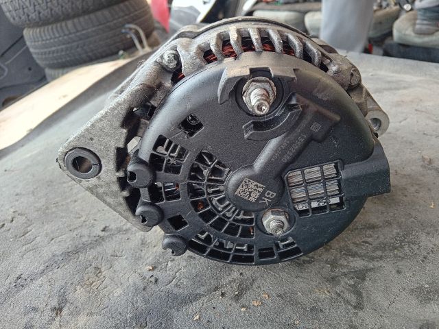 bontott OPEL ANTARA Generátor