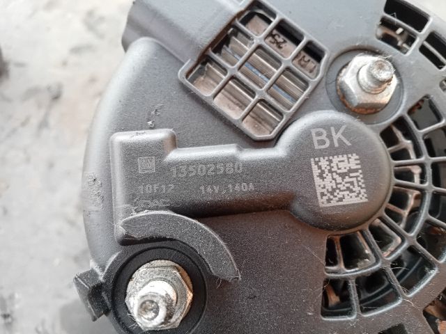 bontott OPEL ANTARA Generátor