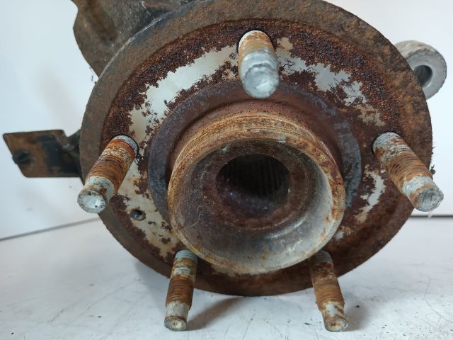 bontott OPEL ANTARA Jobb első Csonkállvány Kerékaggyal