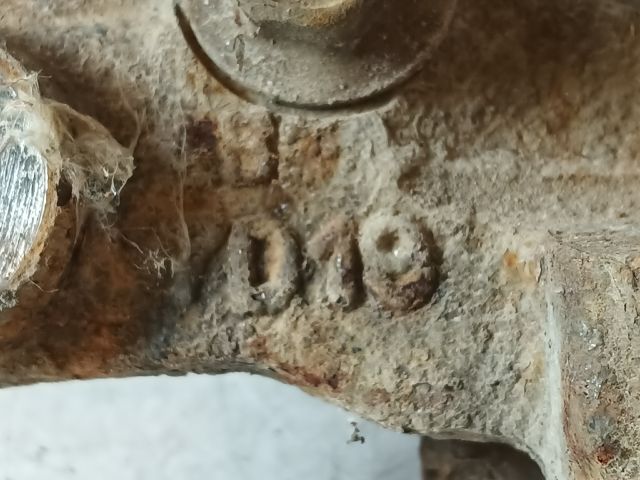 bontott OPEL ANTARA Jobb első Csonkállvány Kerékaggyal