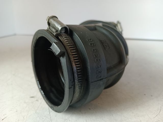 bontott OPEL ANTARA Légbeömlő Cső