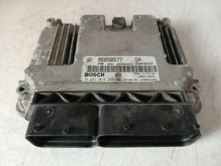 bontott OPEL ANTARA Motorvezérlő