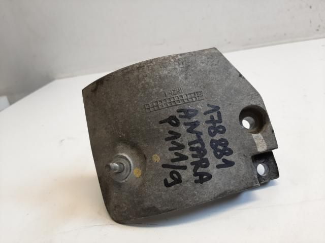 bontott OPEL ANTARA Szervó Tartó Bak (Magában)