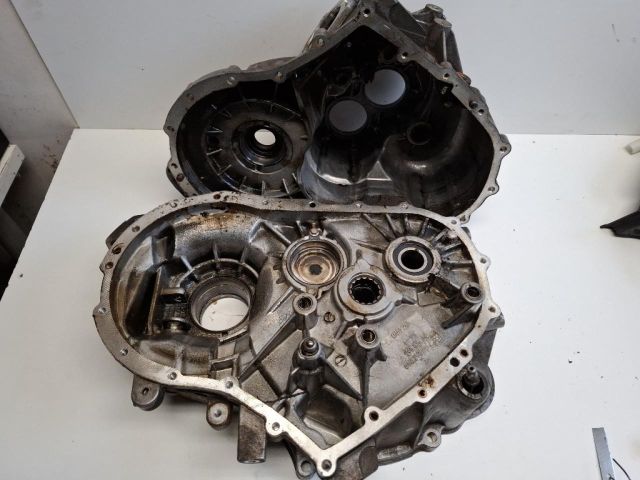 bontott OPEL ANTARA Váltó (Mechanikus)