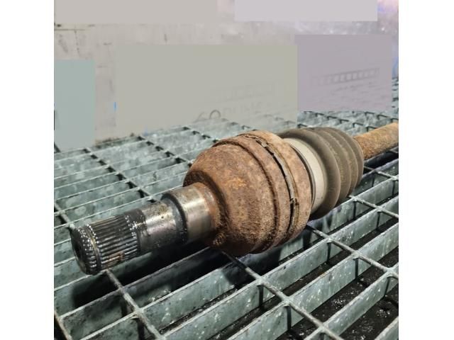 bontott OPEL ANTARA Bal hátsó Féltengely