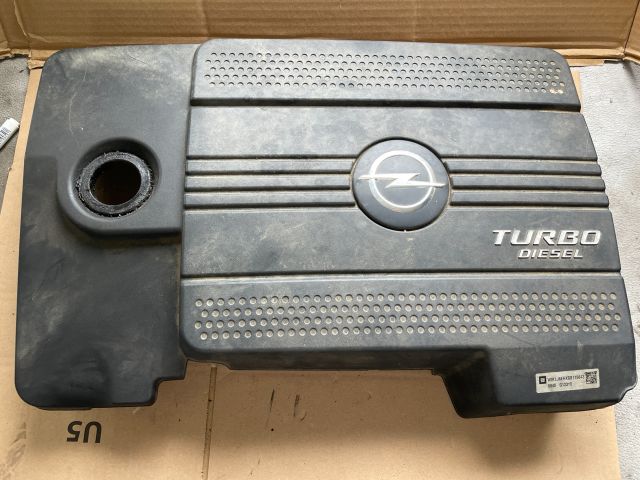 bontott OPEL ANTARA Felső Motorburkolat