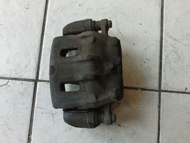 bontott OPEL ANTARA Jobb első Féknyereg Munkahengerrel