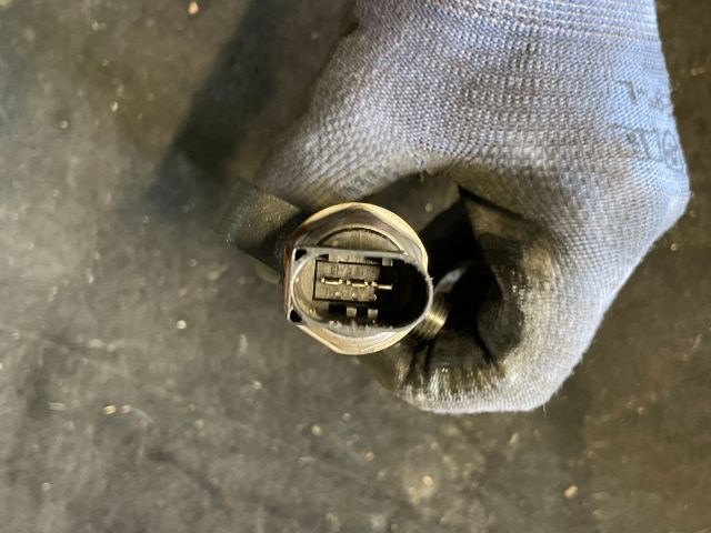 bontott OPEL ANTARA Közösnyomócső