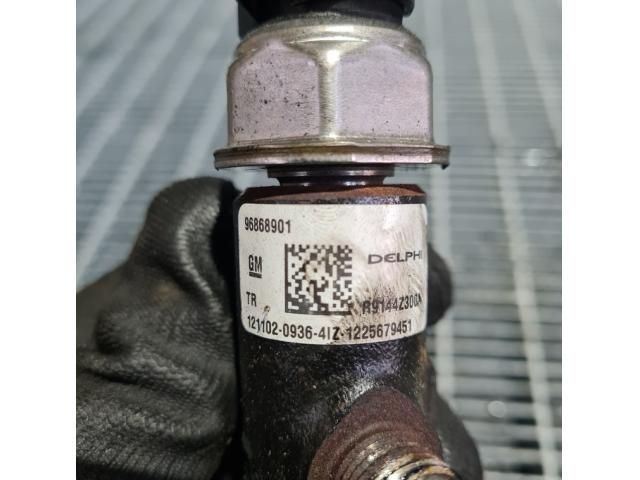 bontott OPEL ANTARA Közösnyomócső