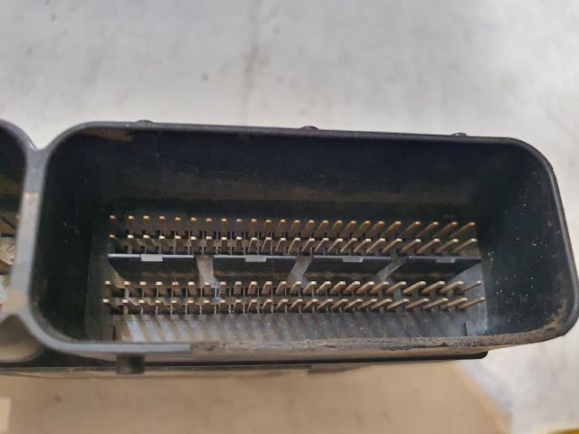 bontott OPEL ANTARA Motorvezérlő