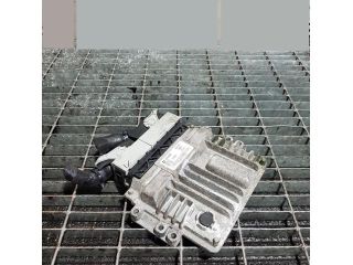 bontott OPEL ANTARA Motorvezérlő