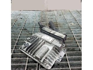 bontott OPEL ANTARA Motorvezérlő