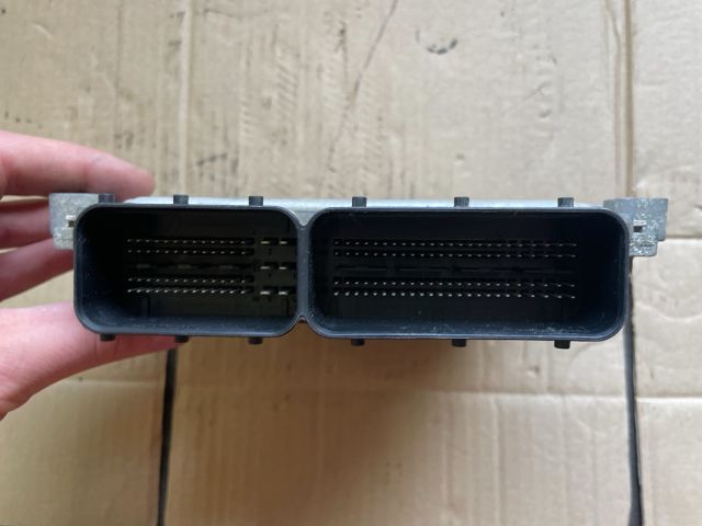 bontott OPEL ANTARA Motorvezérlő