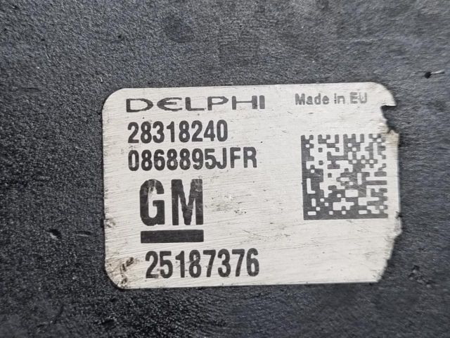 bontott OPEL ANTARA Nagynyomású Szivattyú