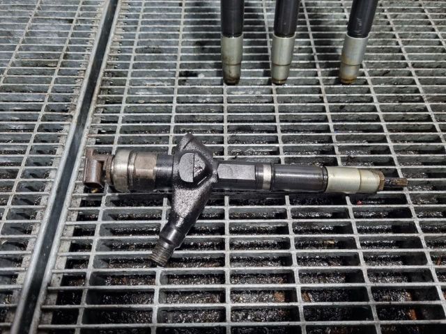 bontott OPEL ANTARA Porlasztó (1 db)